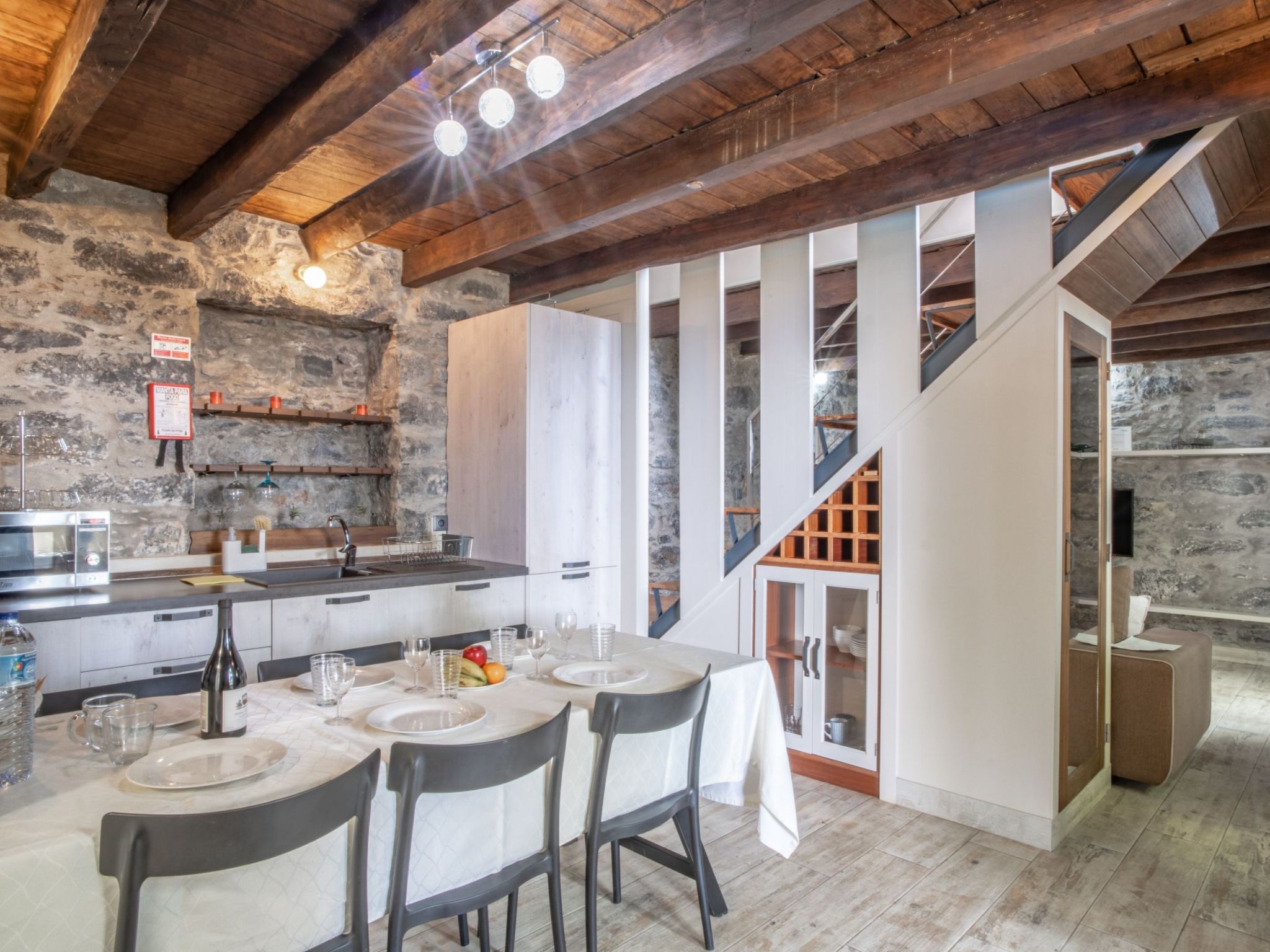 Villa mit eigenem Garten und Grill-Image-tags.info