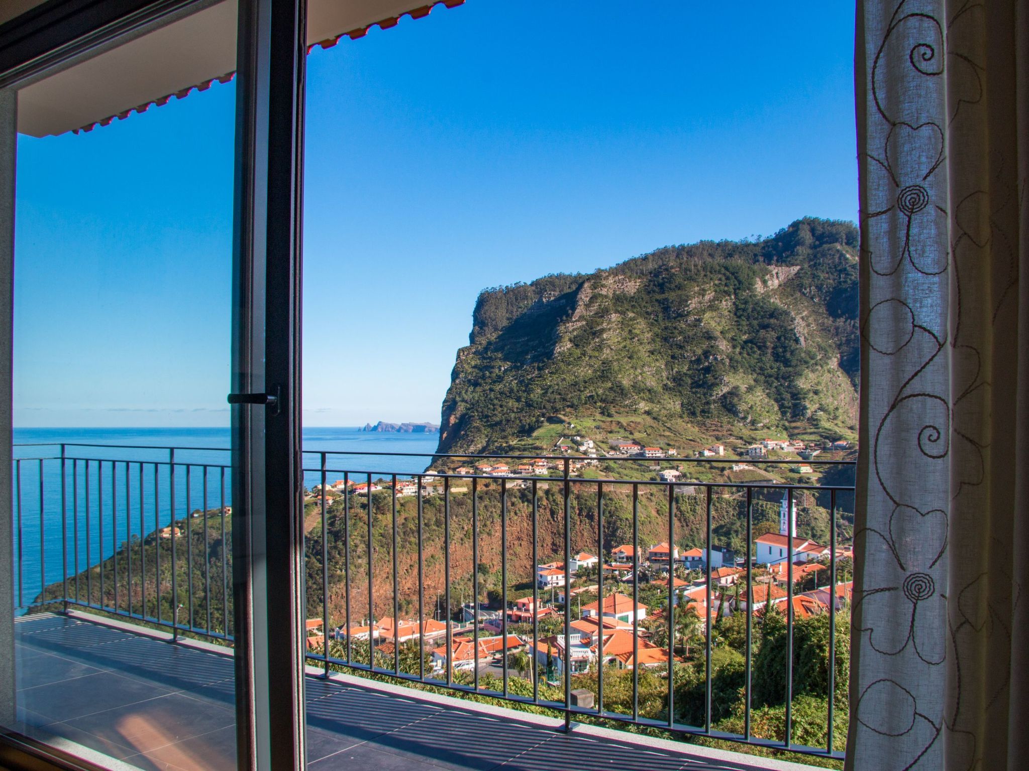 Elegantes Haus in Santana mit Garten und Grill-Binnen