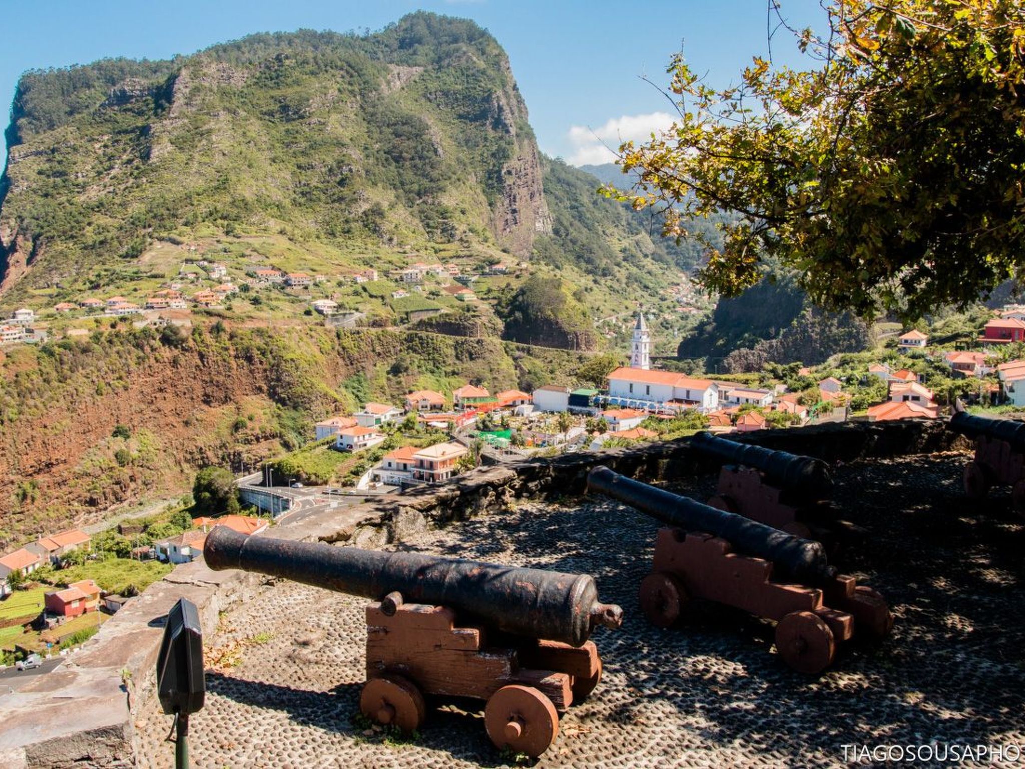 Elegantes Haus in Santana mit Garten und Grill