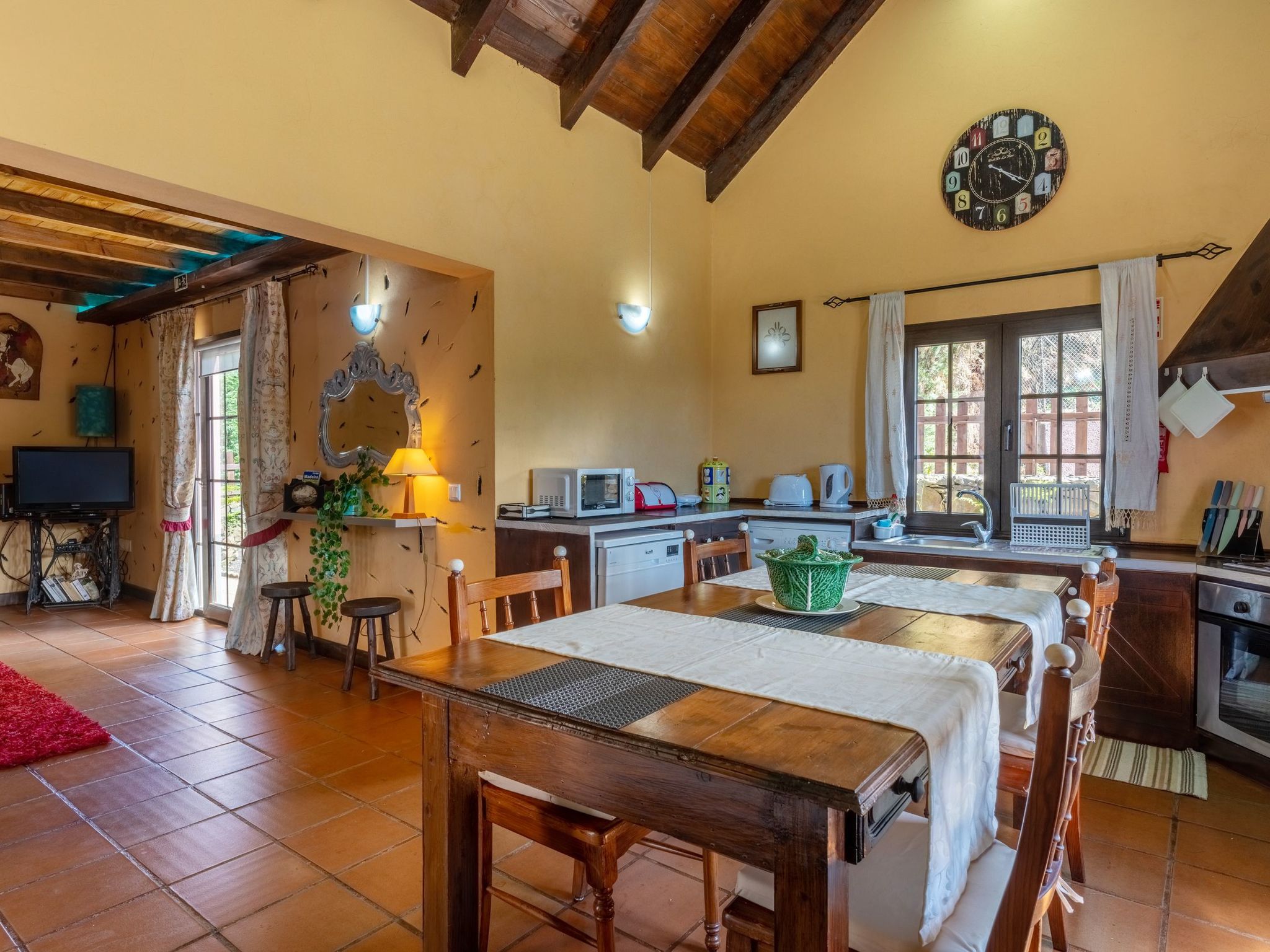 Dorf Sonnenuntergang-Binnen