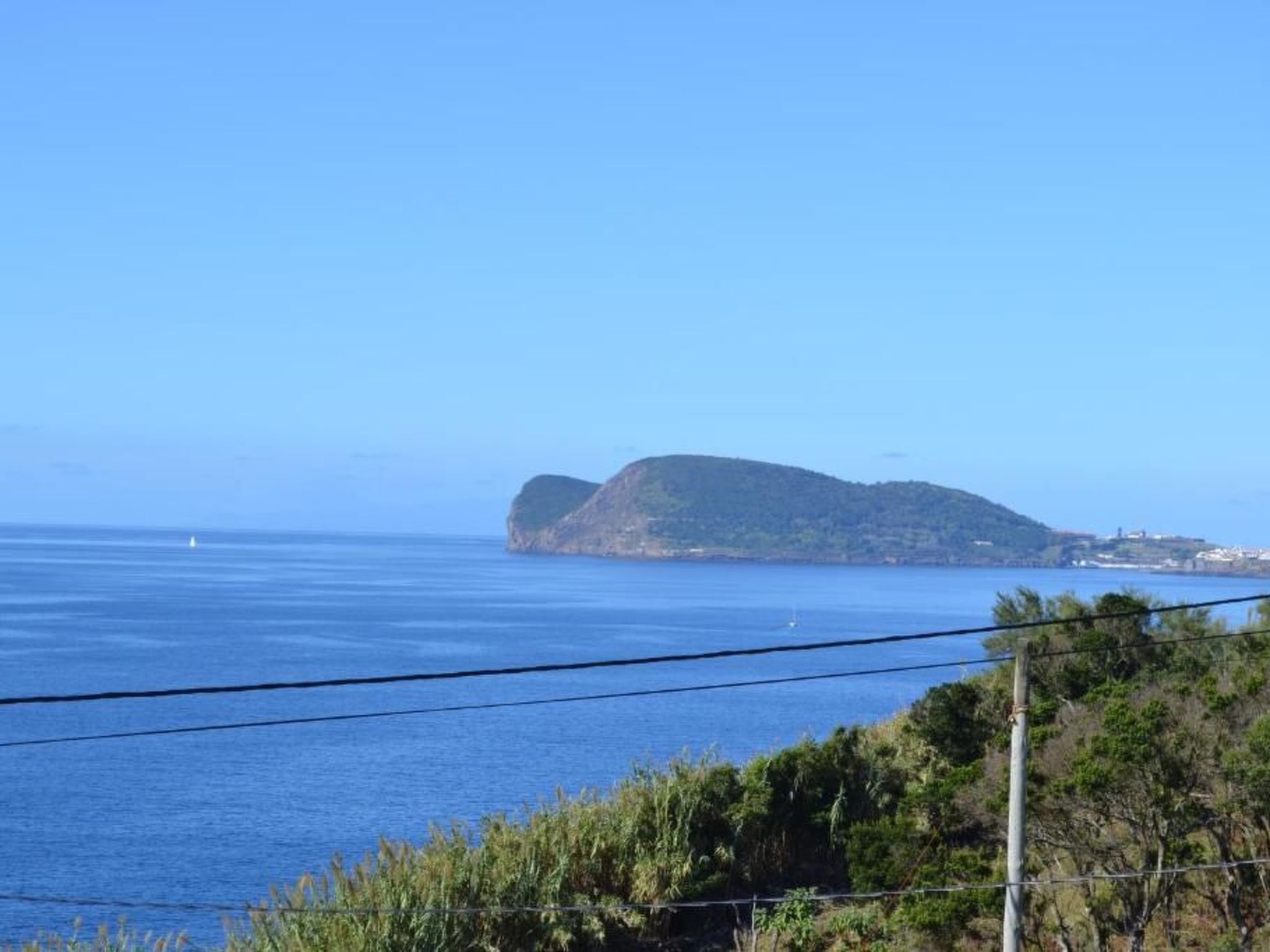 Auf dem Land mit Meerblick-Image-tags.info