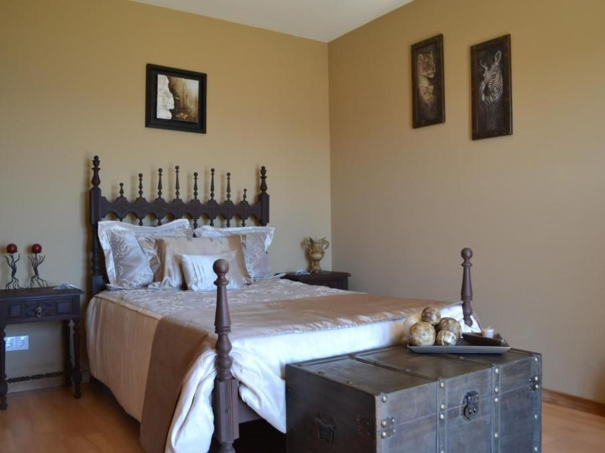 Schöne Aussichten Ecke-Drinnen