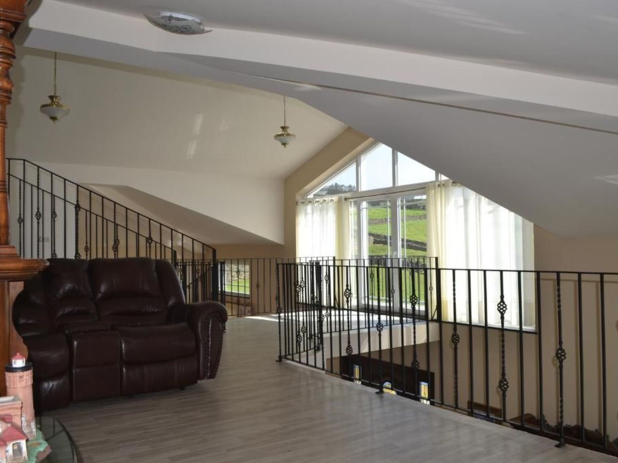 Große, komfortable Villa auf der Insel Terceira-Drinnen