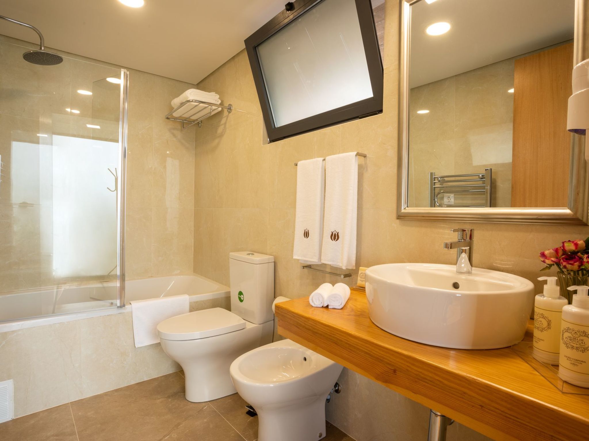 Tradicampo Öko-Landhäuser, O Granel-Binnen