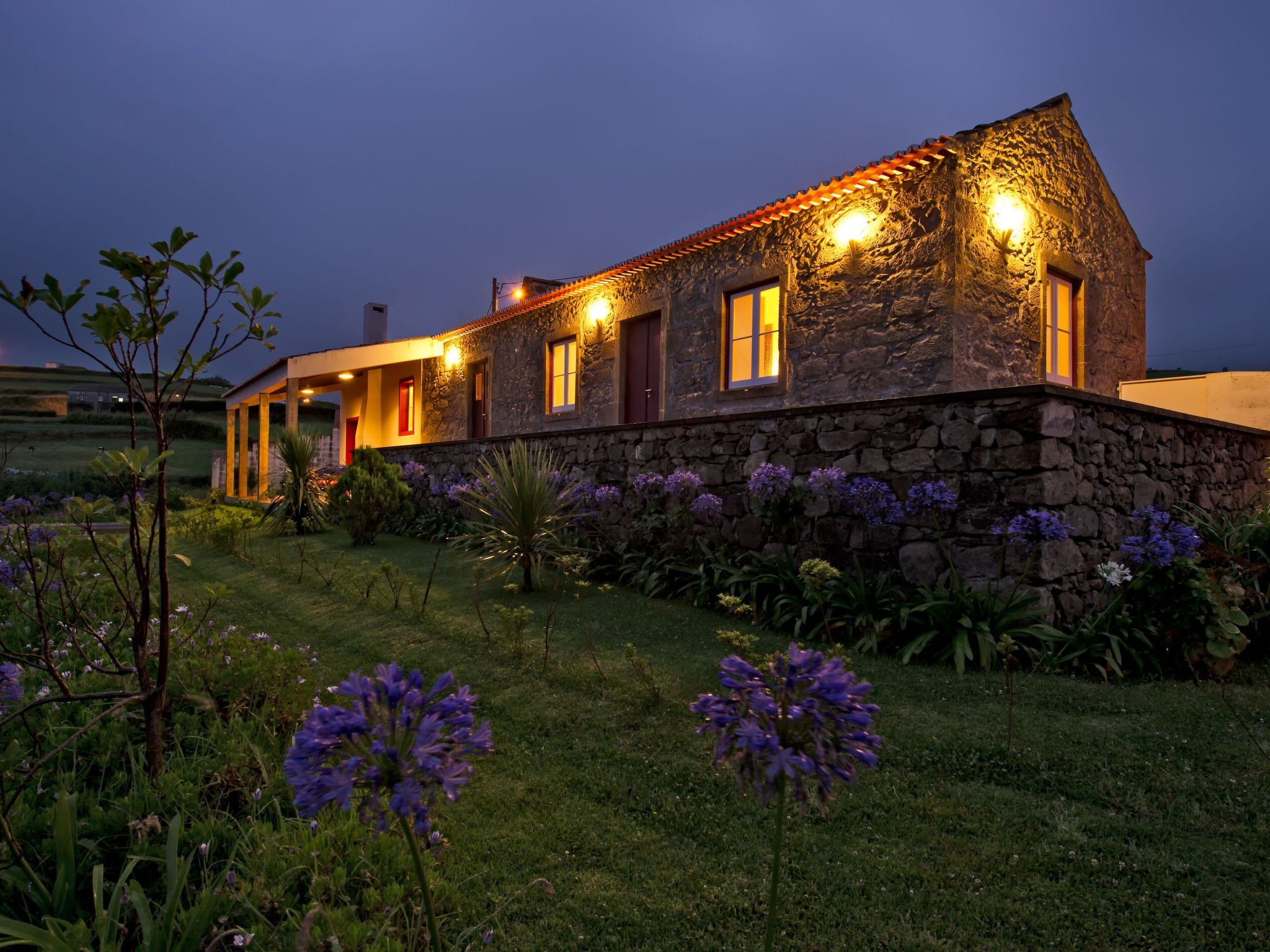 Casa da Fonte - Historisches Steinhaus auf den Azoren
