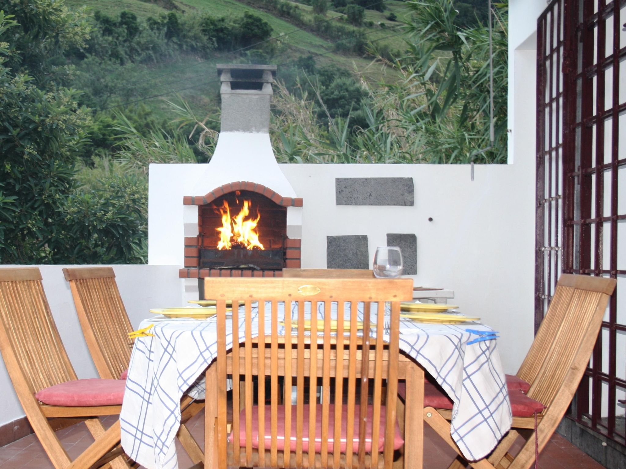 Mit Blick auf das Wasser-Image-tags.info