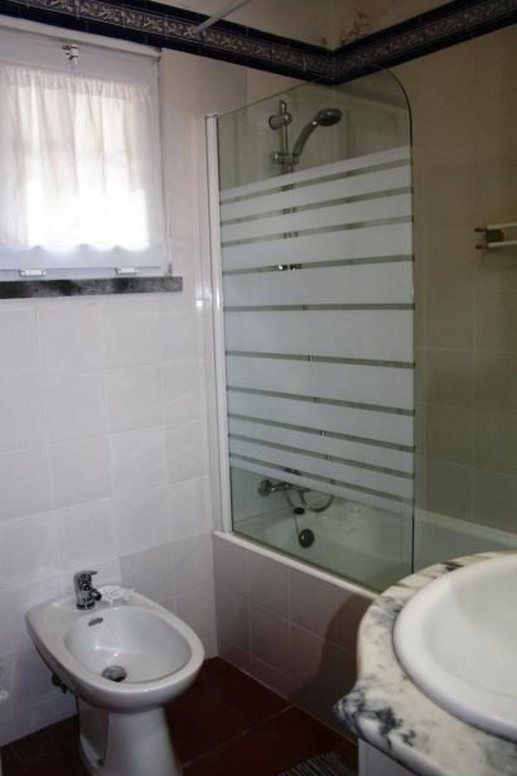 Mit Blick auf das Wasser-Image-tags.info