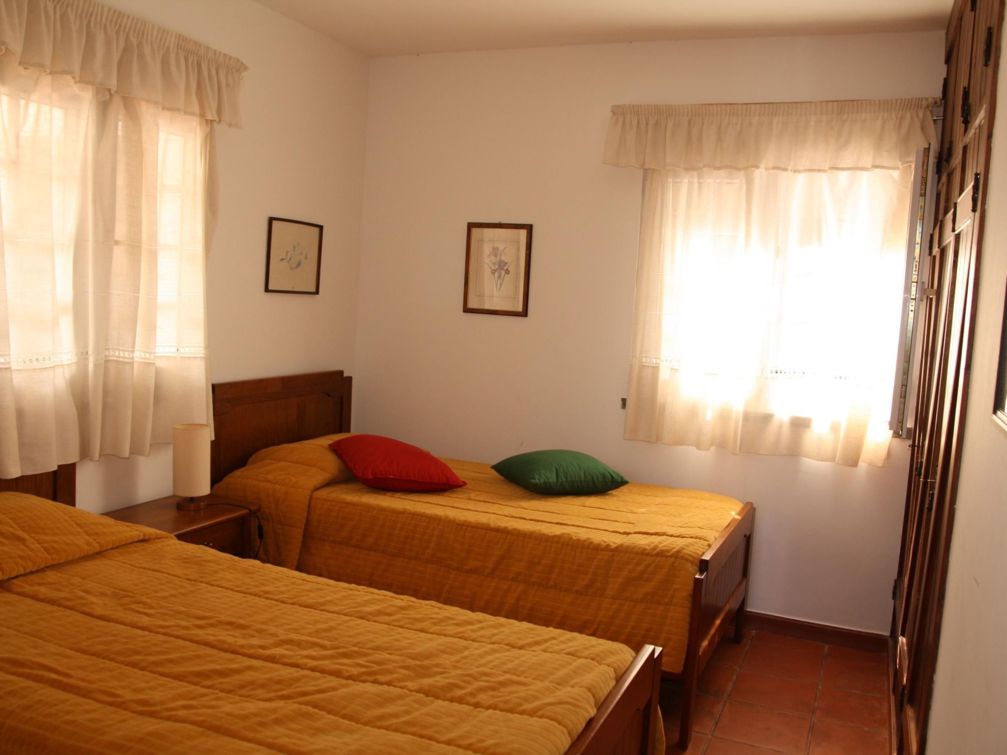 Mit Blick auf das Wasser-Image-tags.info