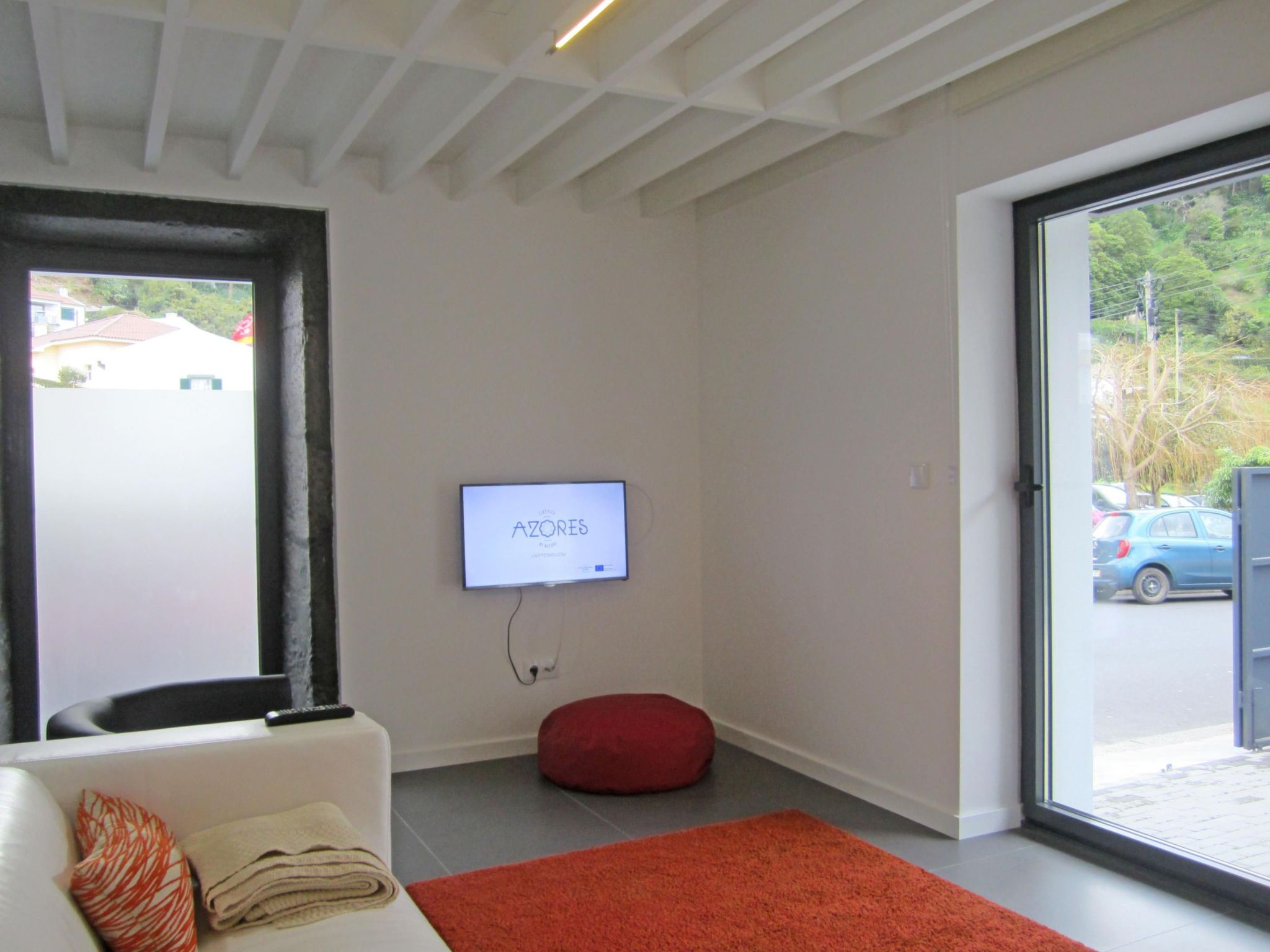 In Furnas mit Terrasse, Garten und Grill-Image-tags.info