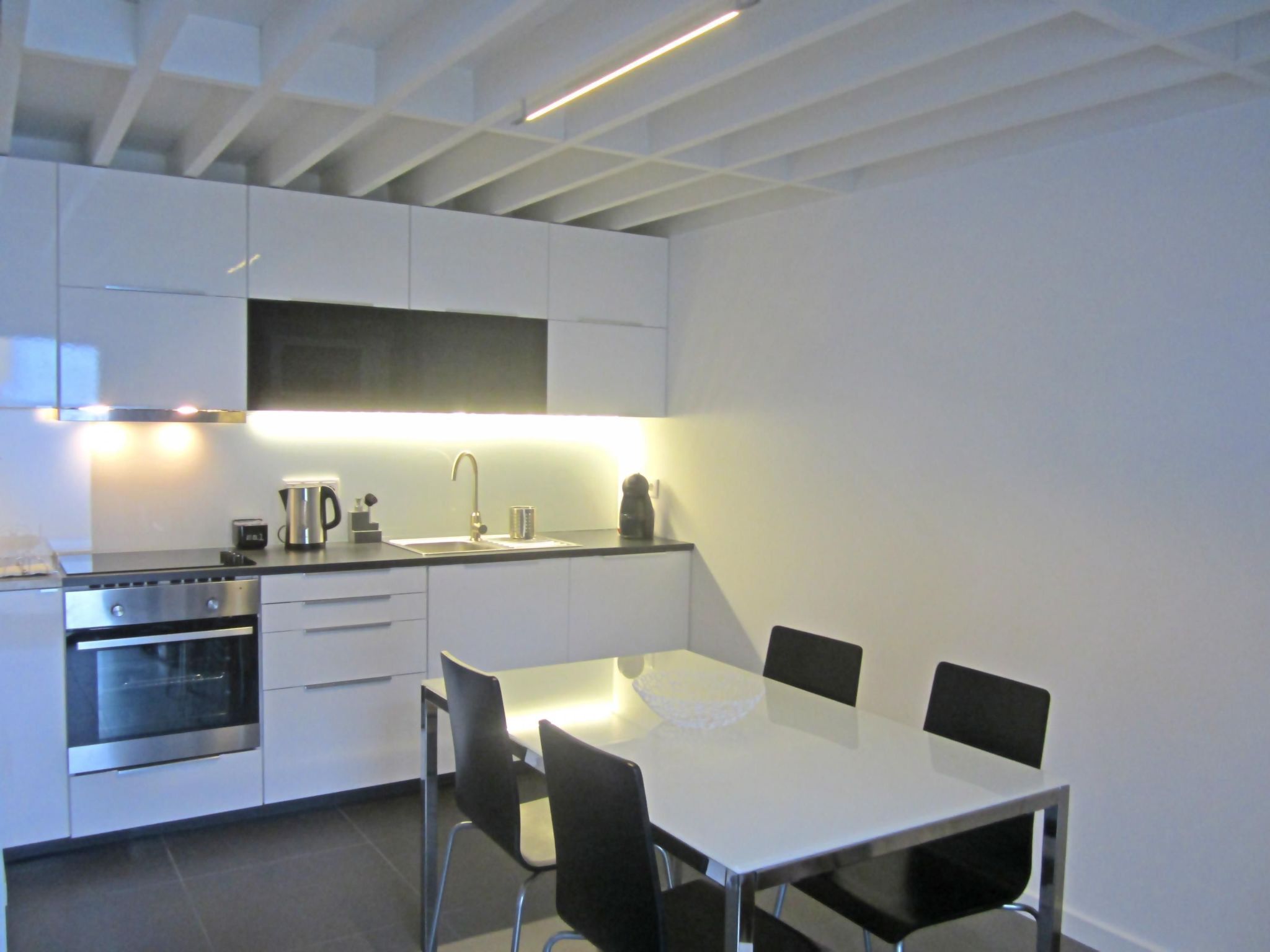 In Furnas mit Terrasse, Garten und Grill-Image-tags.info