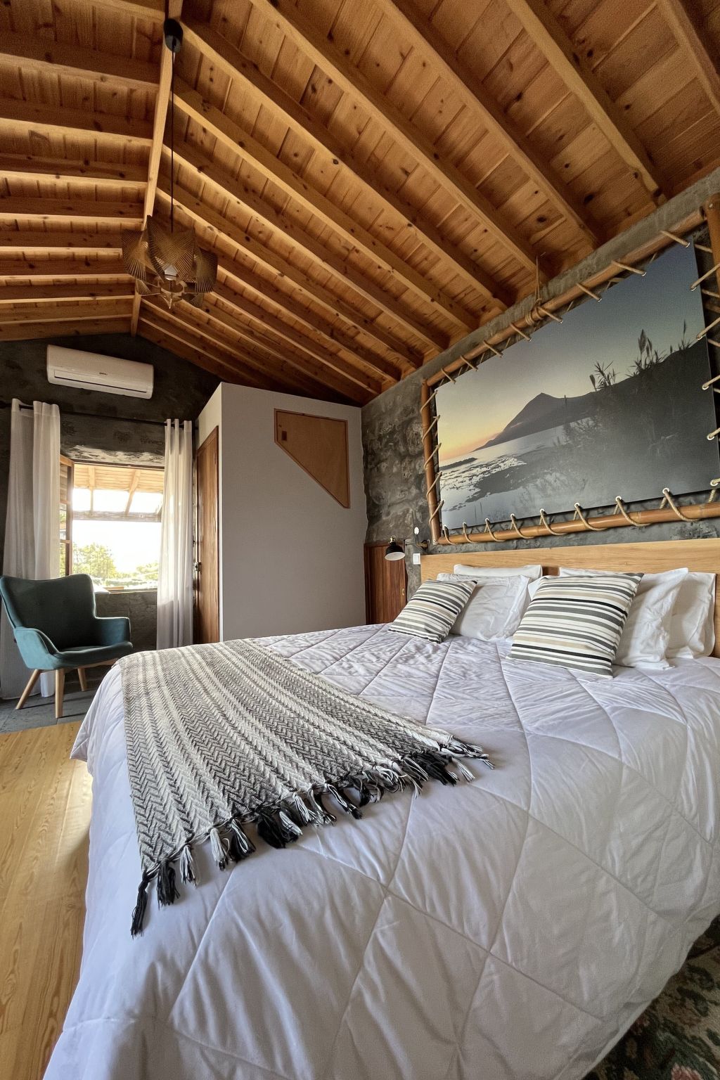 "Vinea Lava" mit Blick auf das Wasser-Binnen