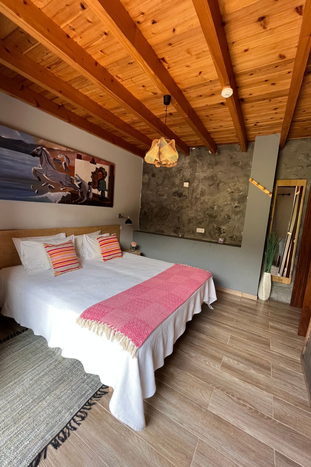 "Vinea Lava" mit Blick auf das Wasser-Binnen