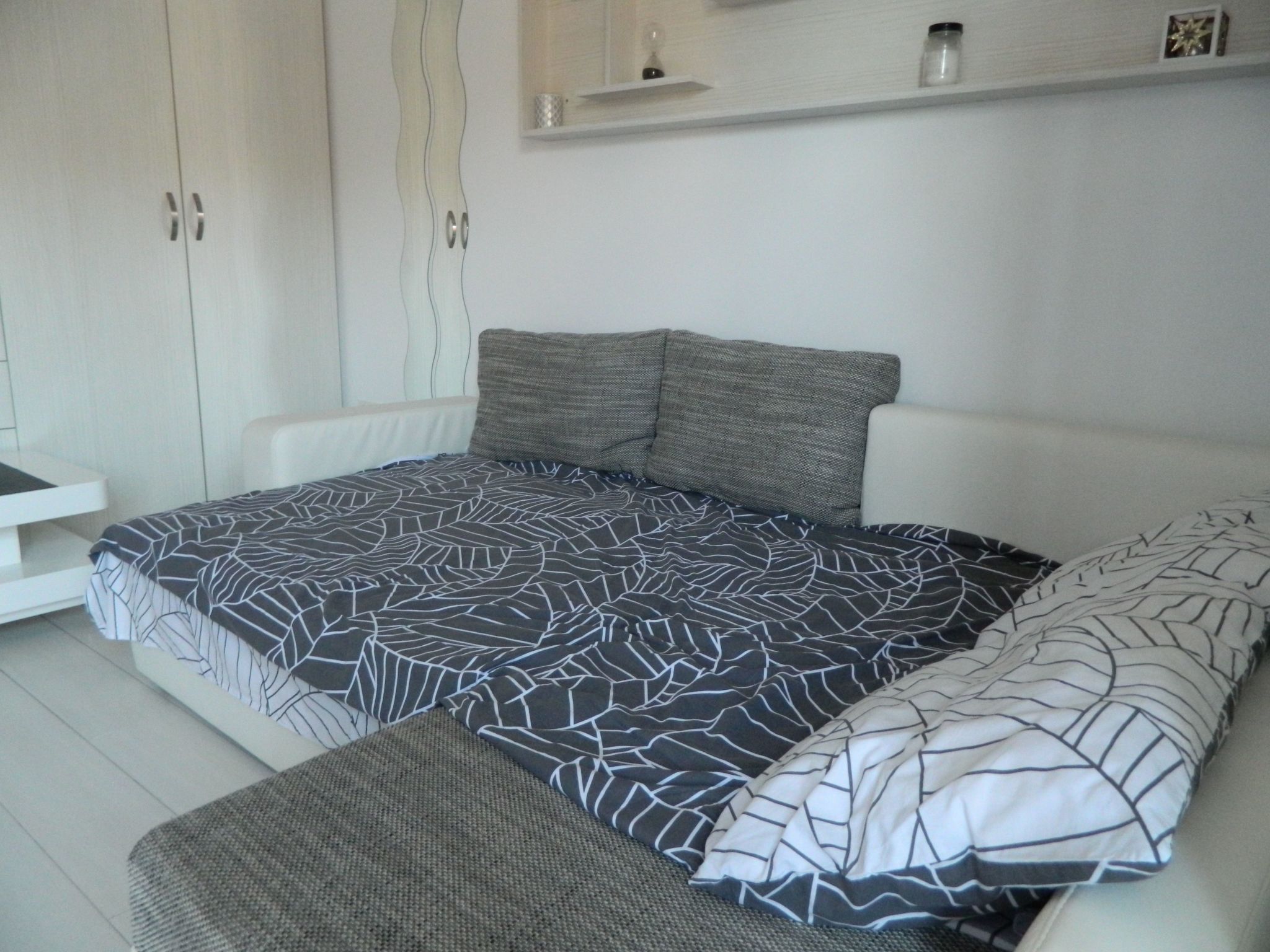 Appartement Wohnung "Militari Residence M1" – Chambre, photo 6 sur 13
