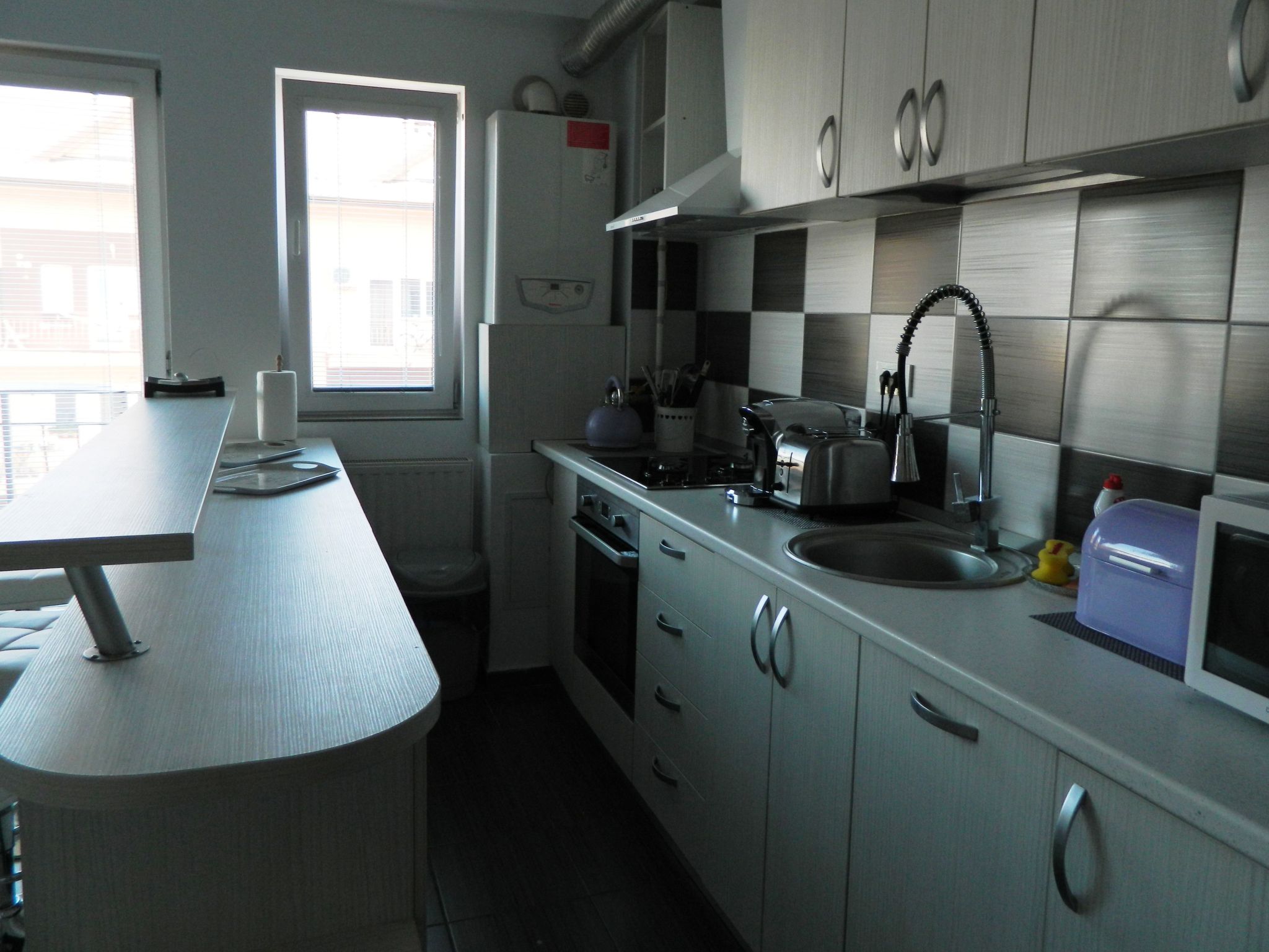 Appartement Wohnung "Militari Residence M1" – Cuisine et coin repas, photo 9 sur 13