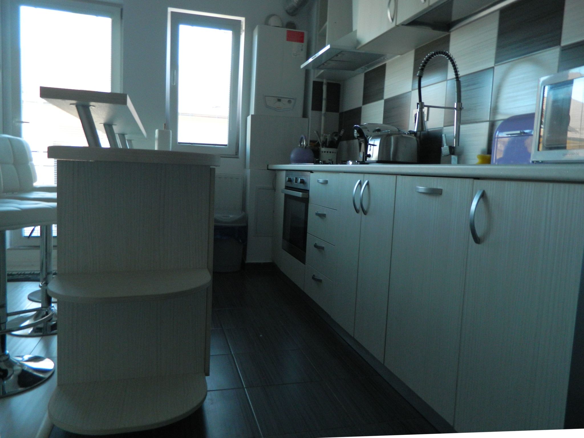 Appartement Wohnung "Militari Residence M1" – Cuisine et coin repas, photo 10 sur 13