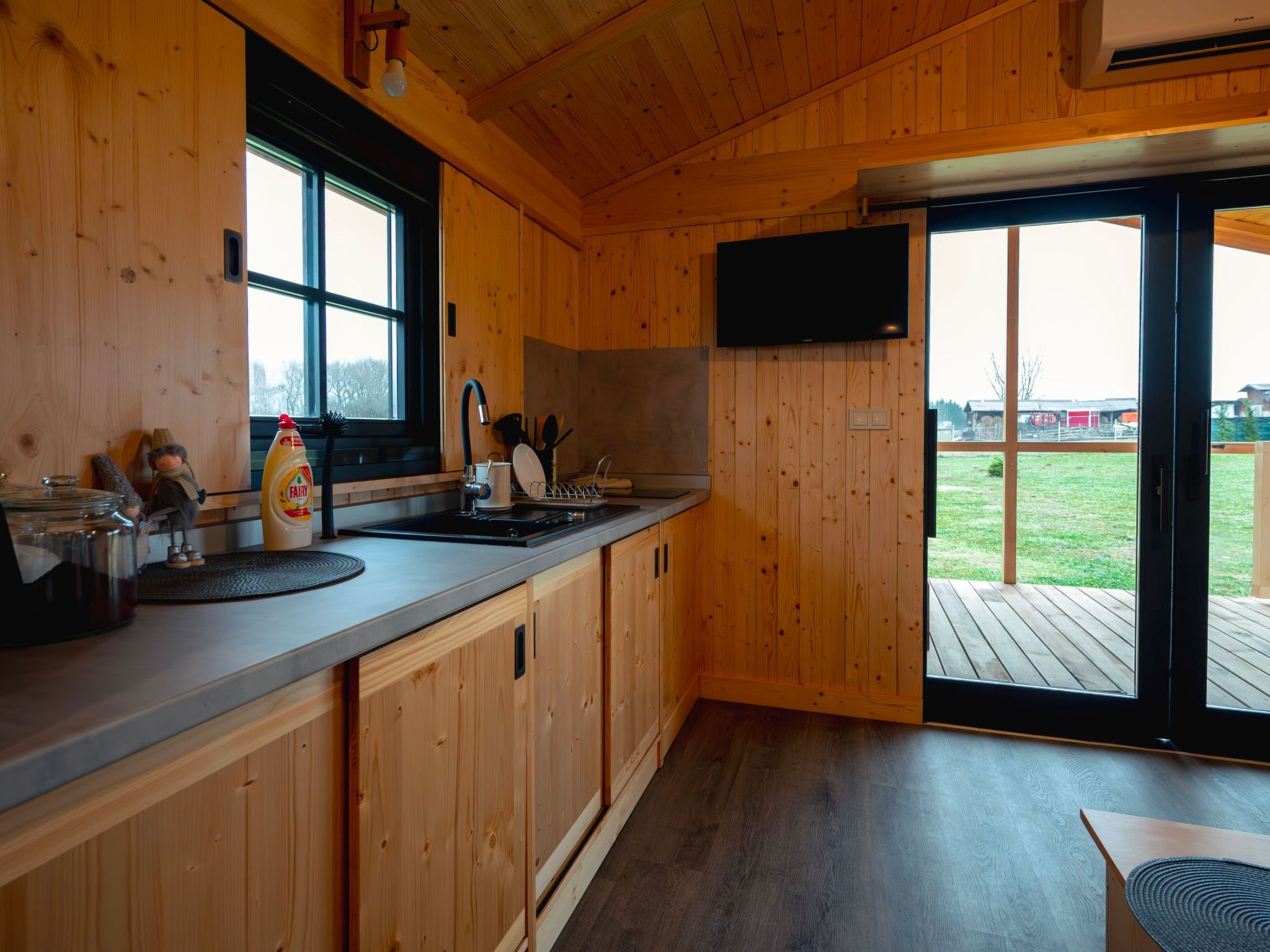 ReCreation Chalet-Image-tags.info