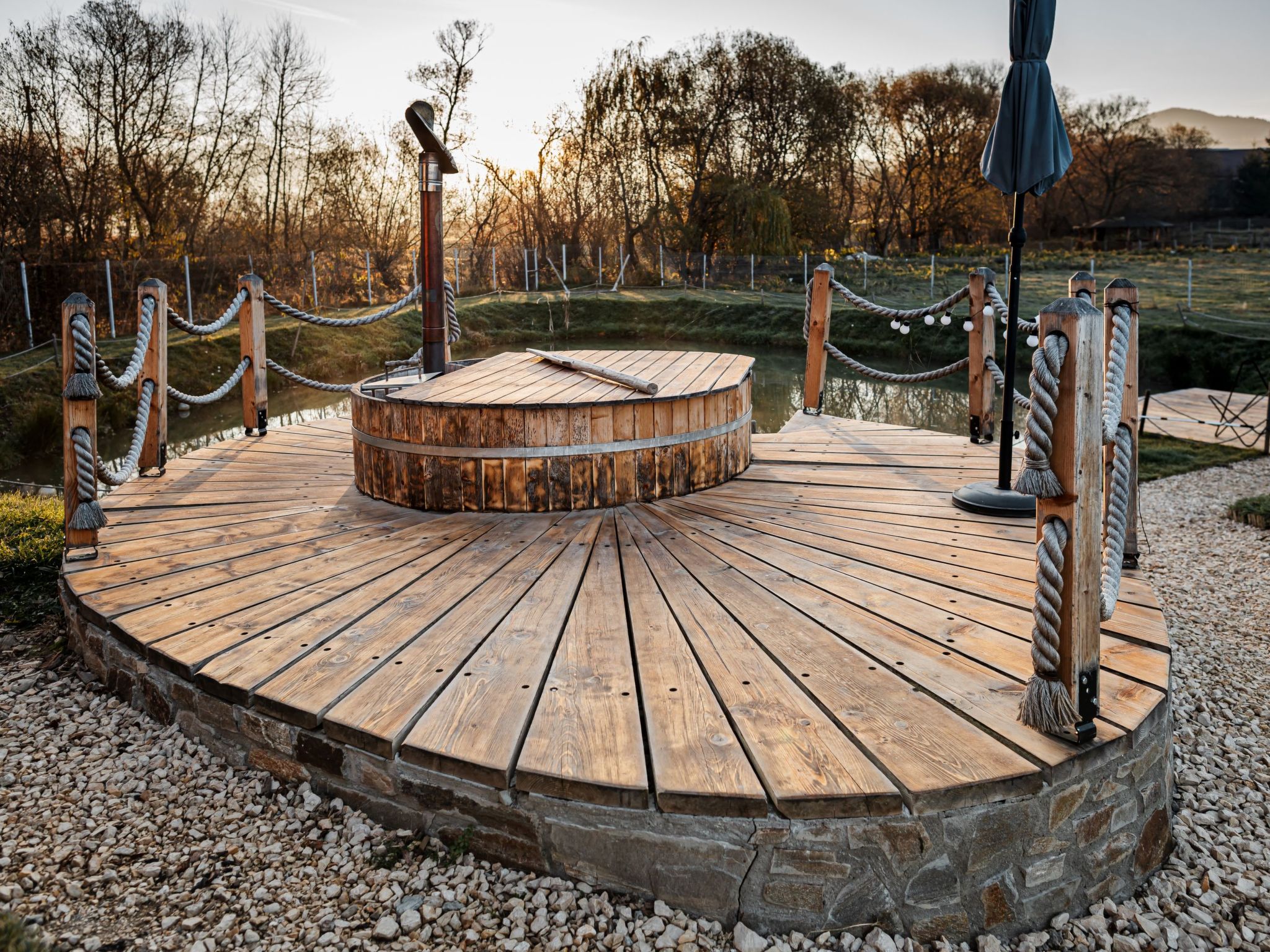 Hobbit House-Image-tags.info