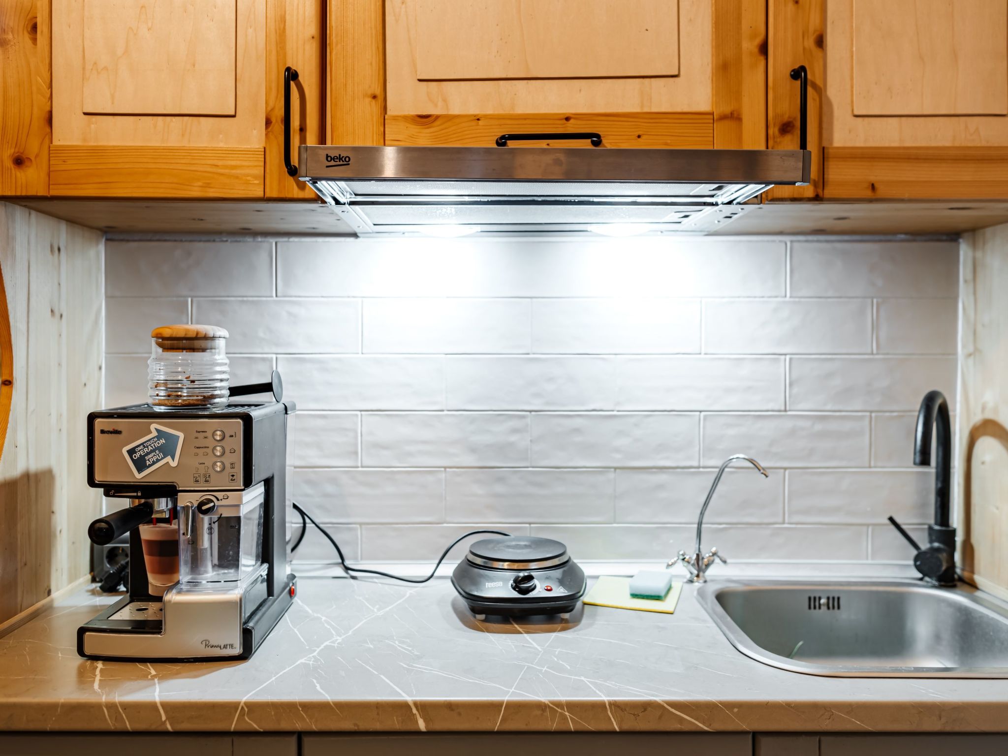 Kleines Haus mit Werkstatt