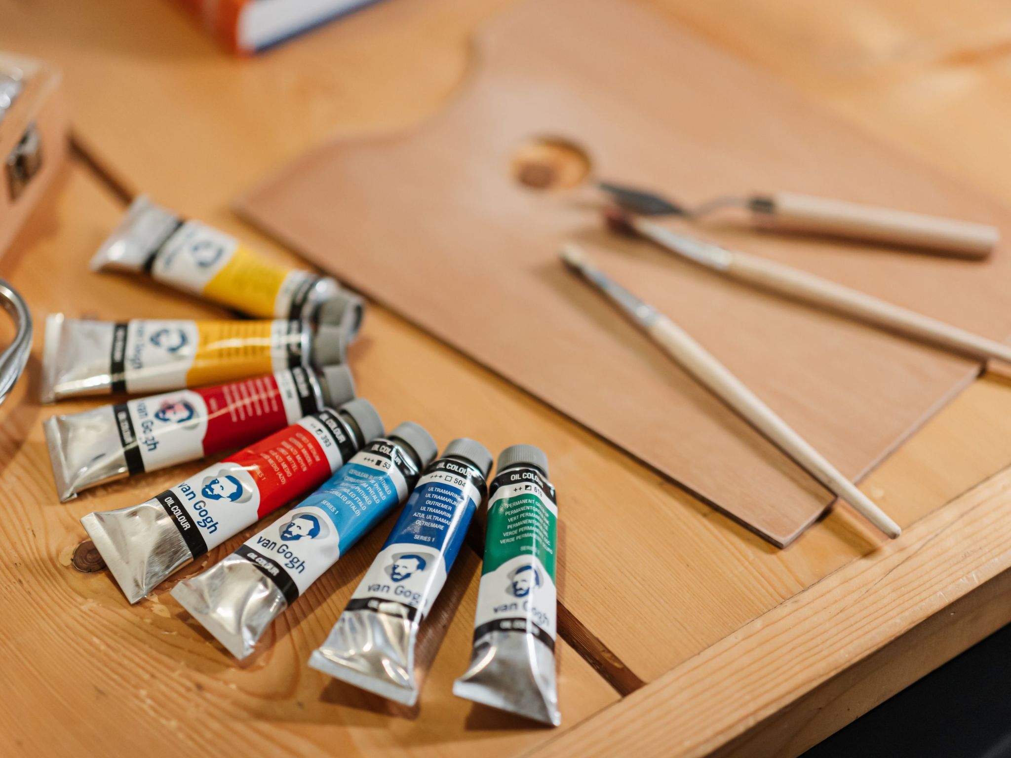 Kleines Haus mit Werkstatt-Buiten