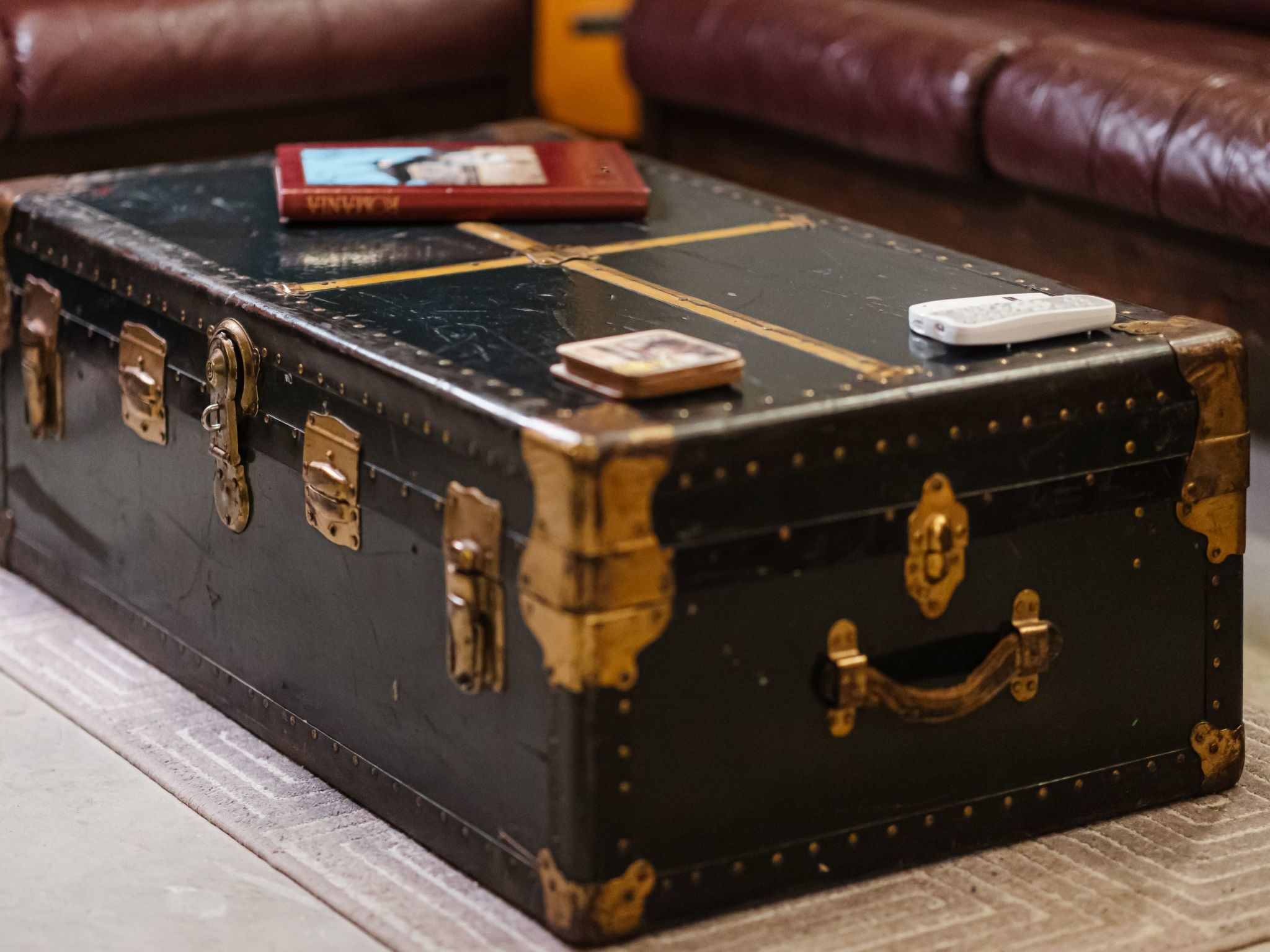 Kleines Haus mit Werkstatt-Binnen