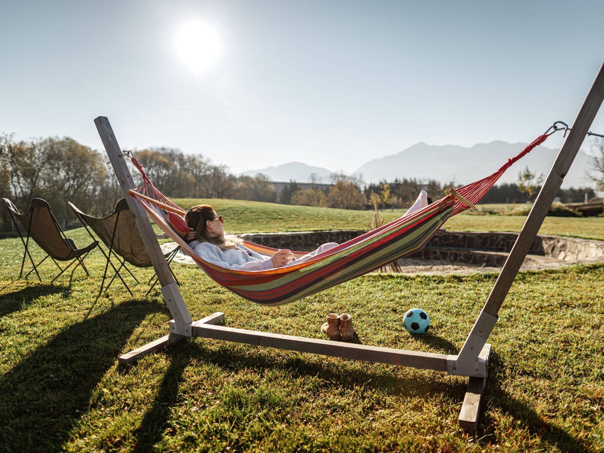 Kleines Haus mit Werkstatt-Image-tags.info