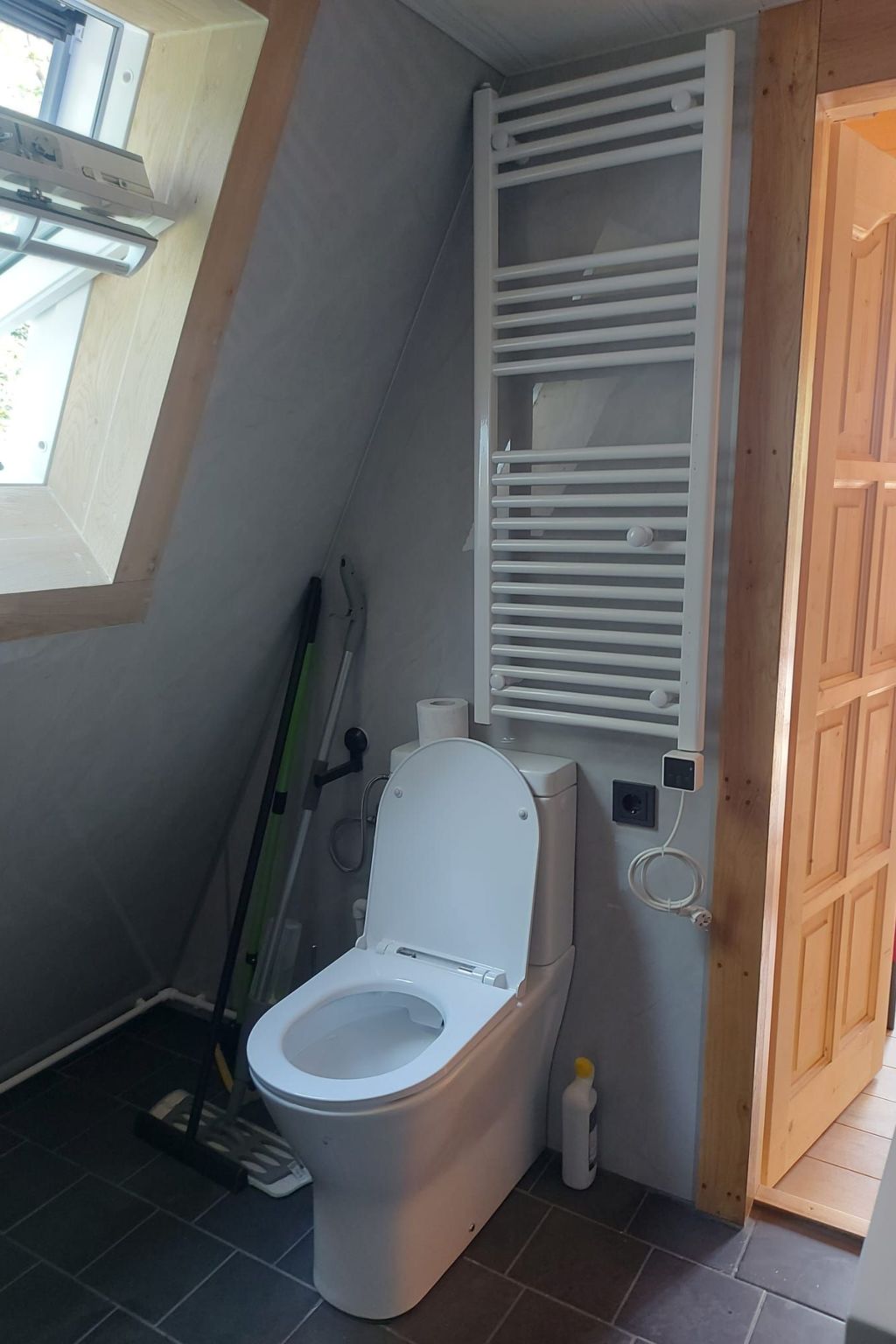 Berghütte "Pumbaa House" mit eigenem 'Pool'-Binnen