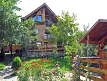 Vakantiehuis met open haard in het centrum van Vale - thumbnail 3
