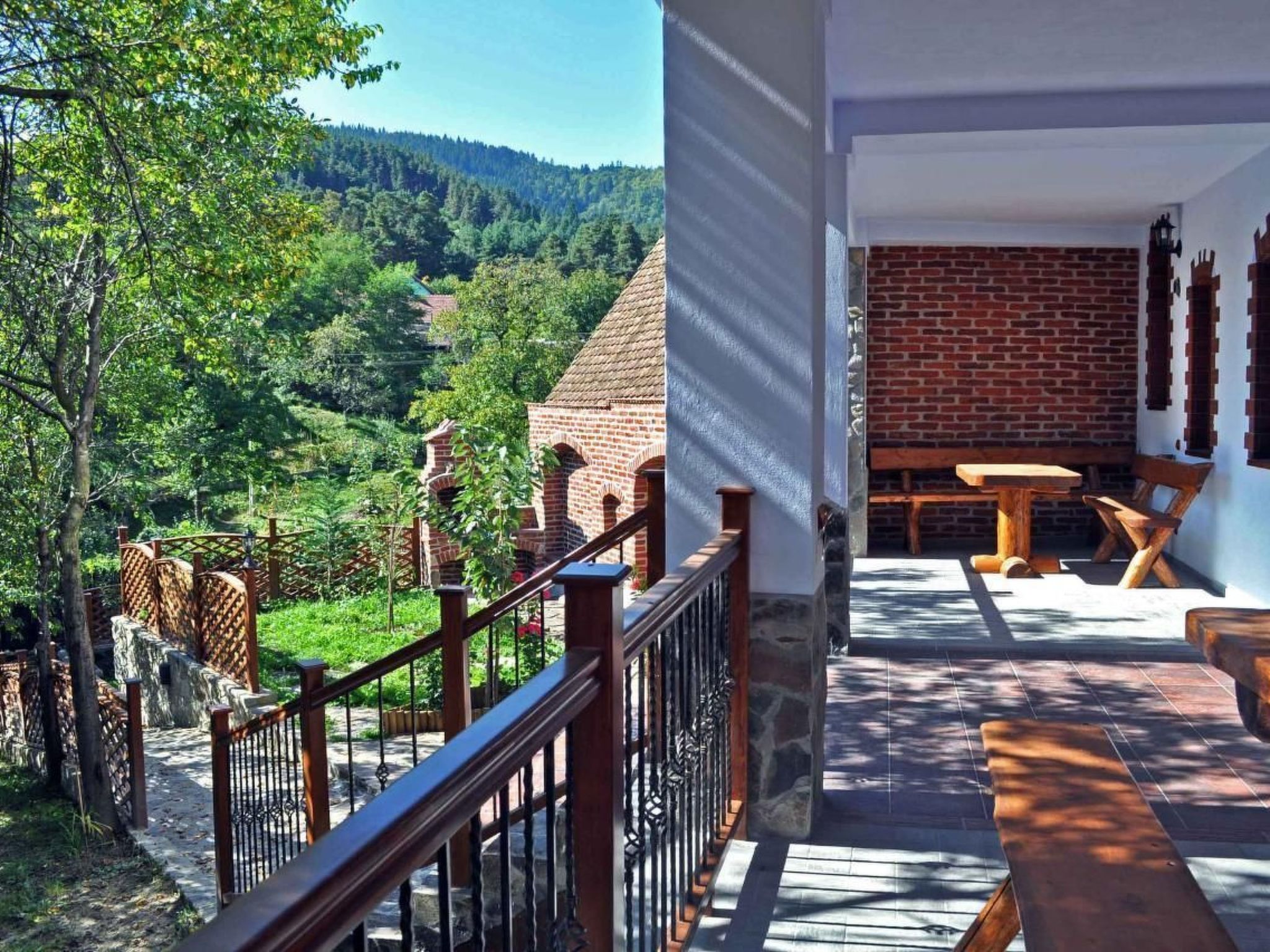 Casa Crina in Karpaten-Dorf in Siebenbürgen