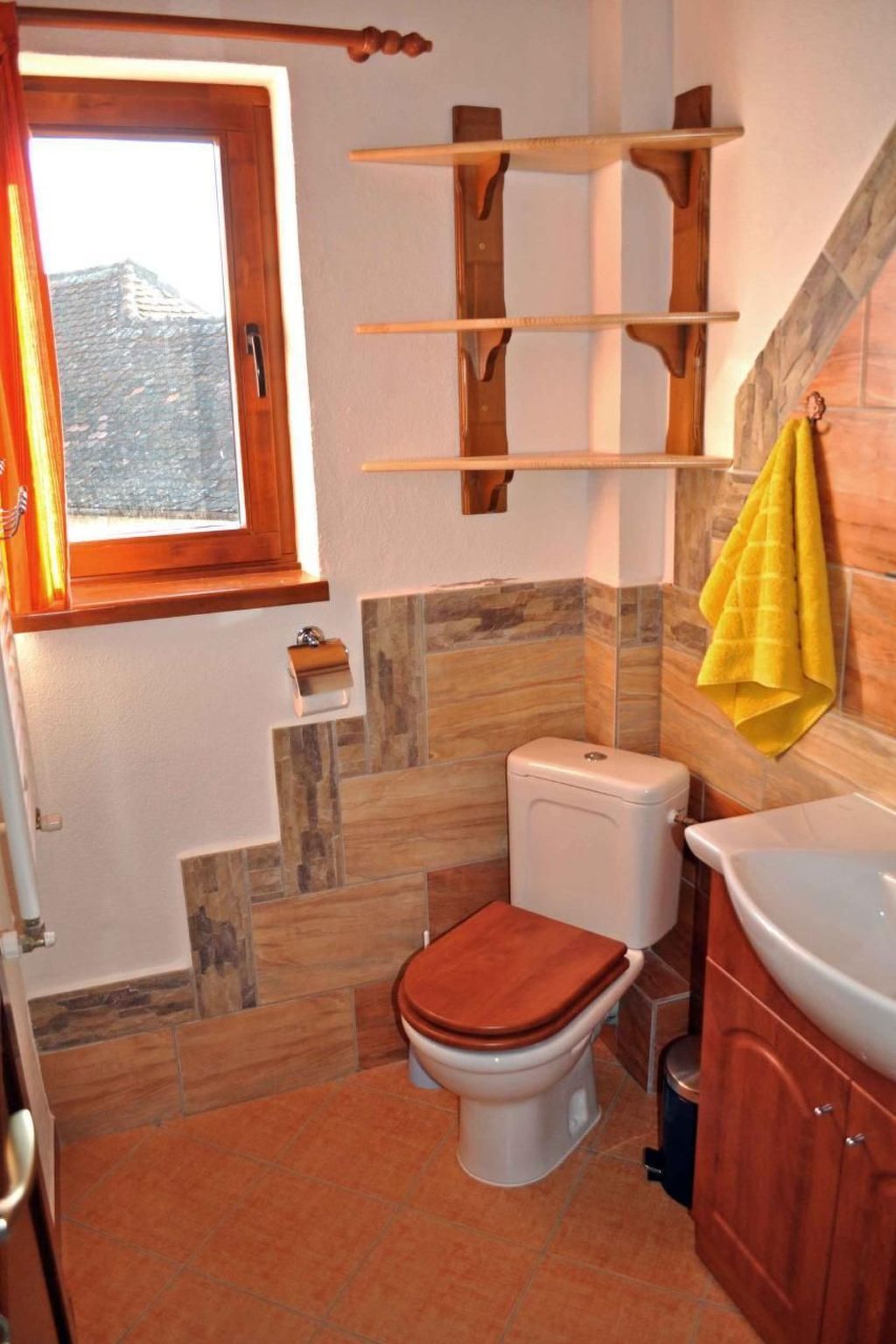 Casa Crina in Karpaten-Dorf in Siebenbürgen-Image-tags.info