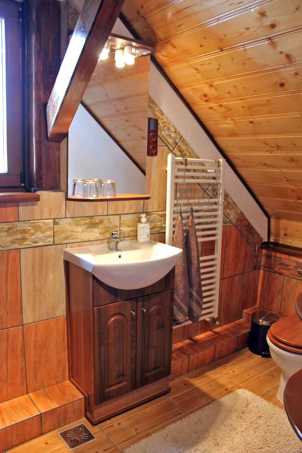 Casa Crina - rustikale Ferienvilla in Siebenbürgen-Binnen