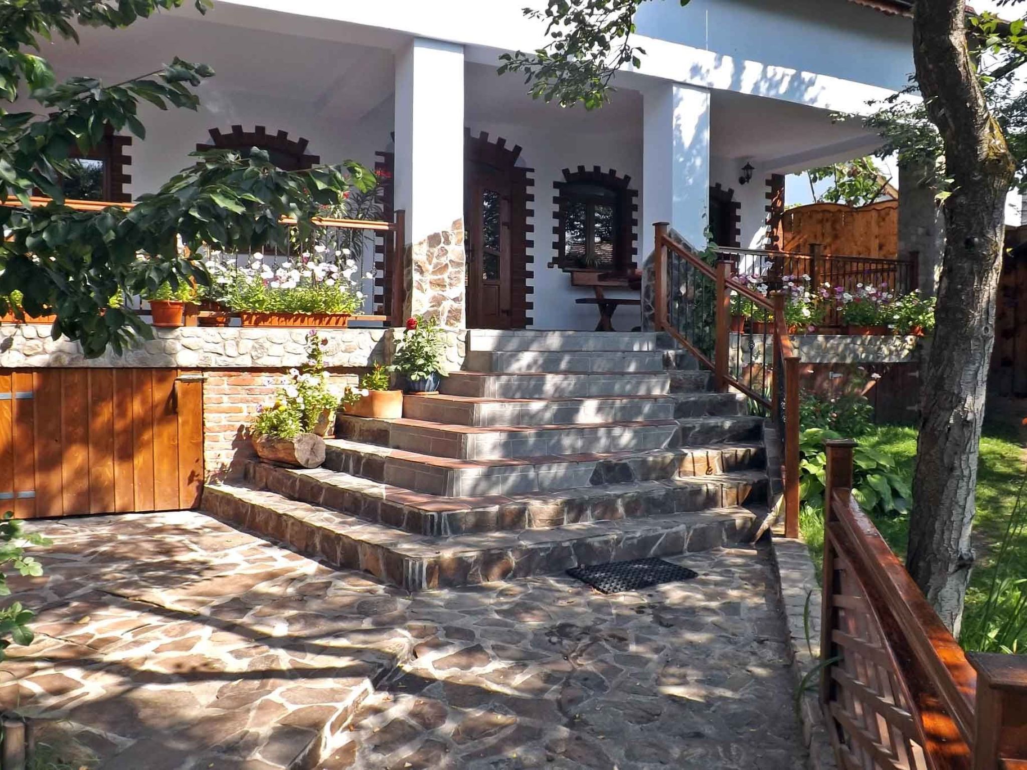 Casa Crina - rustikale Ferienvilla in Siebenbürgen-Binnen