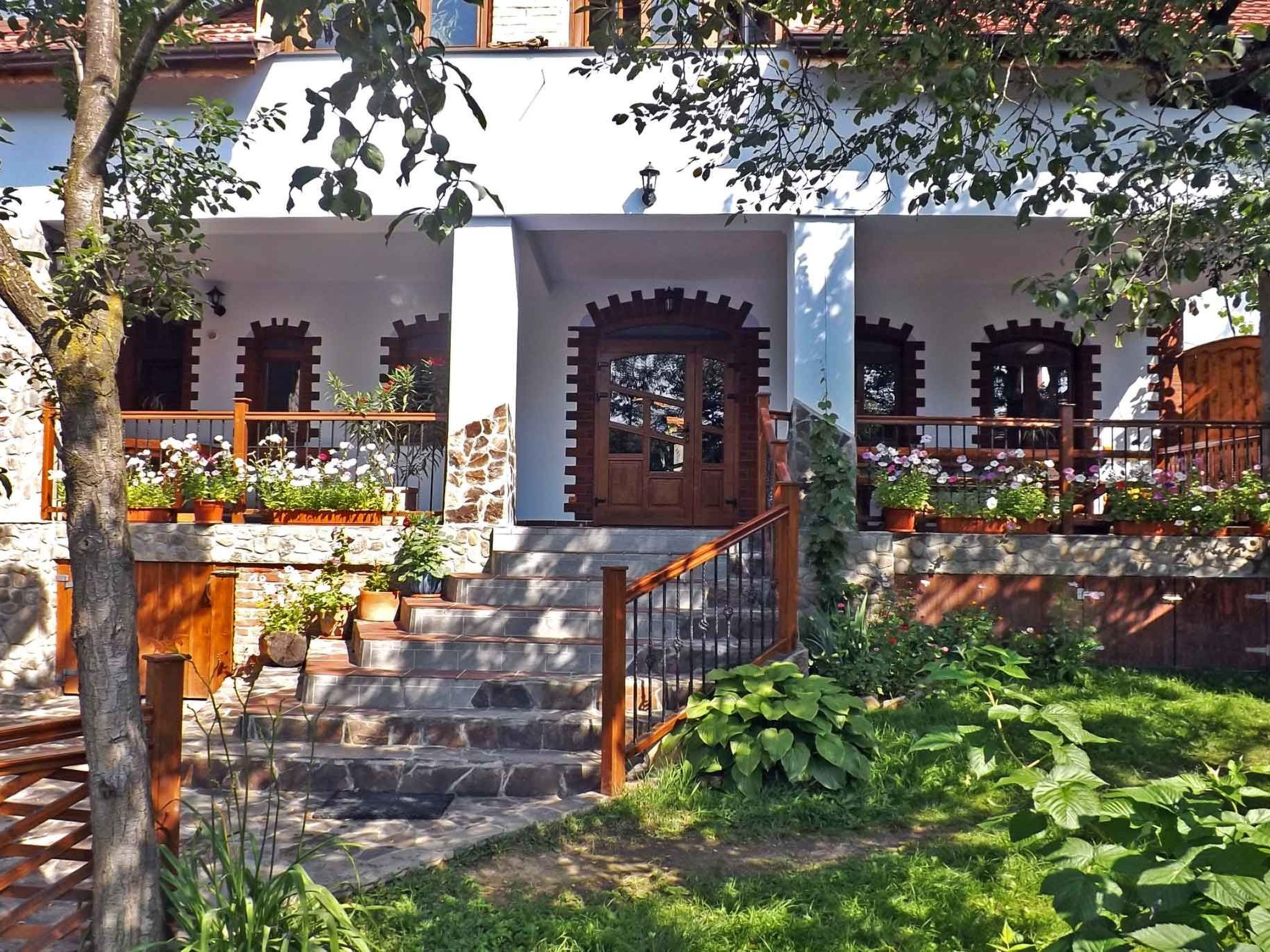 Casa Crina - rustikale Ferienvilla in Siebenbürgen-Binnen