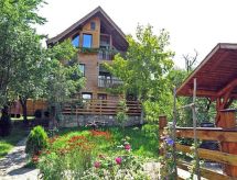 8-persoons vakantiehuis Casa Zollo in het centrum van Vale - thumbnail 2