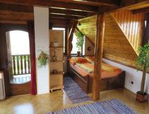 8-persoons vakantiehuis Casa Zollo in het centrum van Vale - thumbnail 6