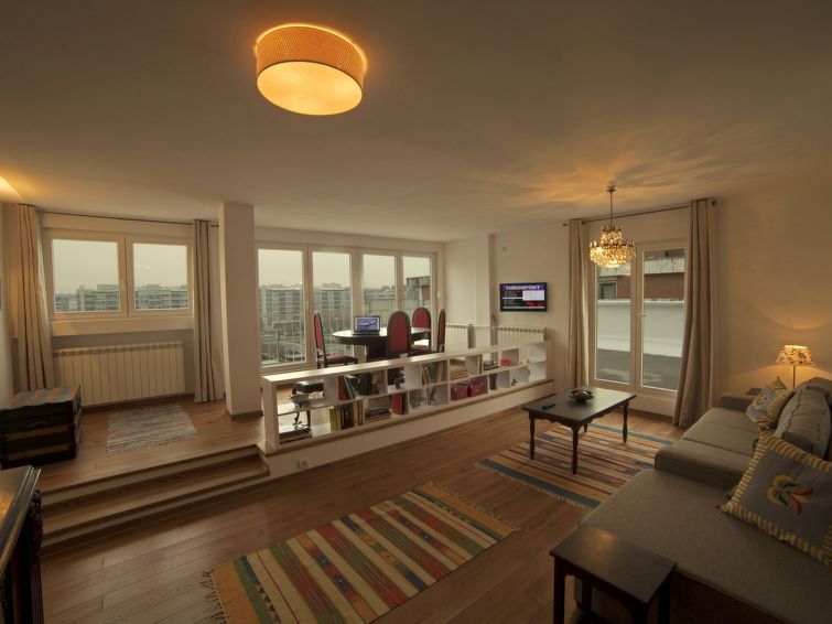 Penthousewohnung Mit Großer Terrasse In Zentraler Lage - Belgrad