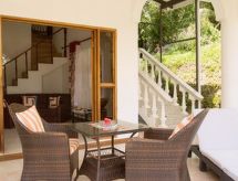 Sfeervol appartement met tuin en BBQ op 700m van zee in Beau Vallon - thumbnail 4