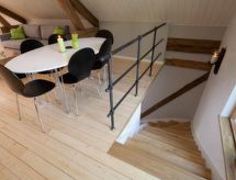 Sfeervol Zweedse woning direct aan meer met sauna en open haard - thumbnail 6