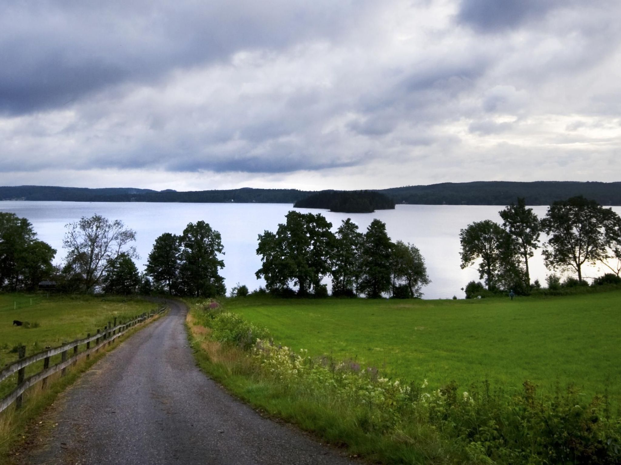 Direkt am See gelegen-Dedans