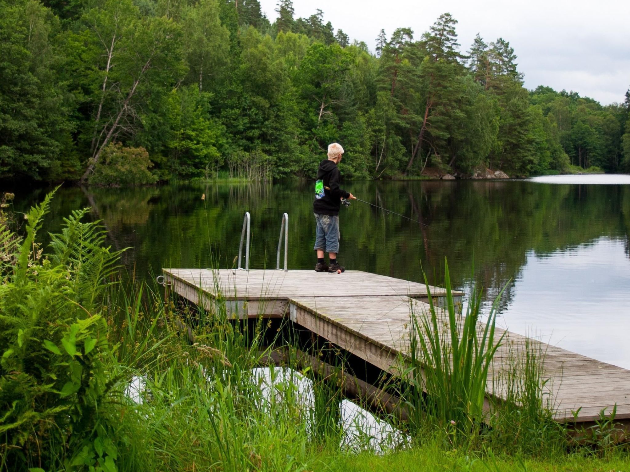 Direkt am See gelegen-Dedans