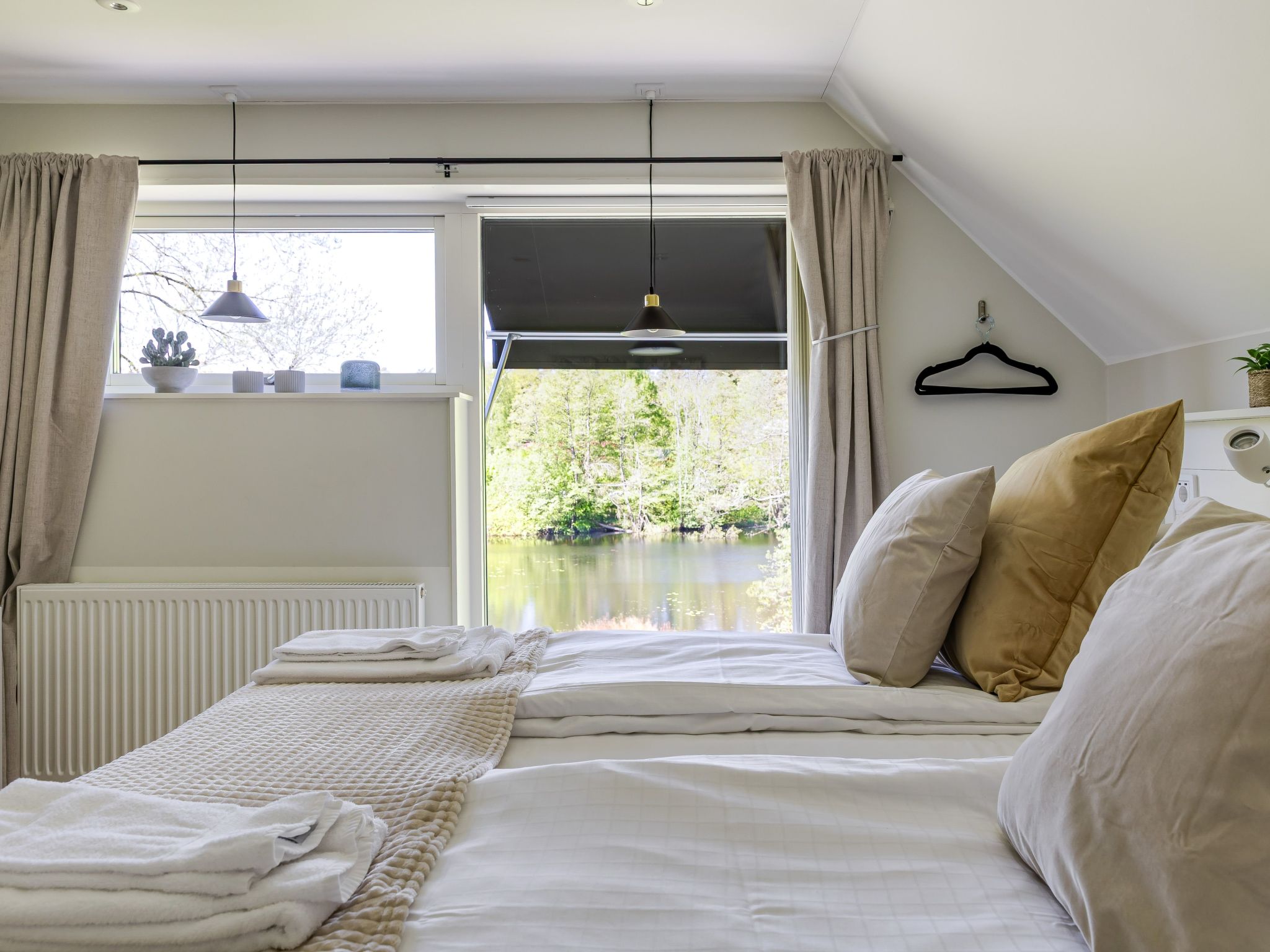 Moderne villa aan de rivier met eigen boot en steiger in Asarum, Blekinge - foto 17