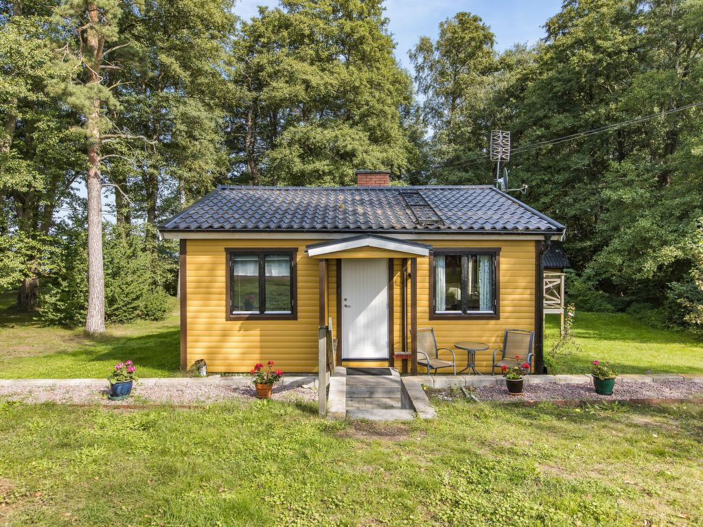 Vakantiehuis Kjuge Gula Huset in Zweden
