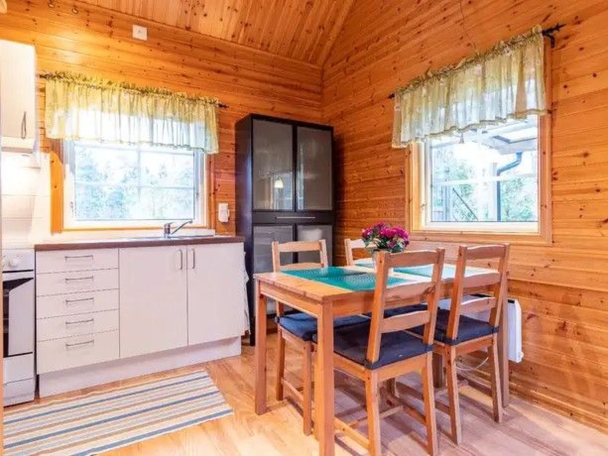 Gösen in Seenähe inklusive Ruderboot-Image-tags.info