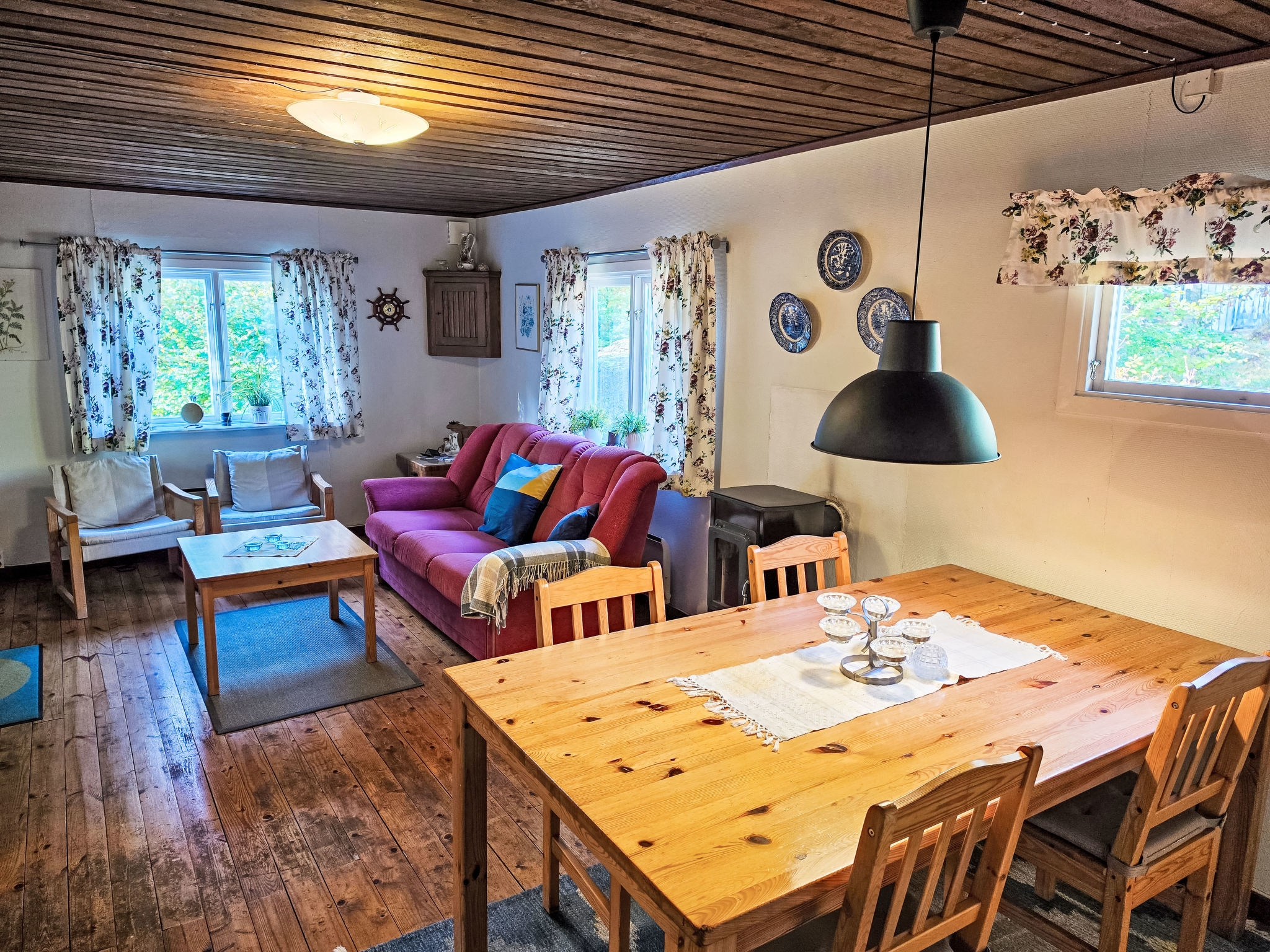 Gemütliches Cottage mit Whirlpool - Inside