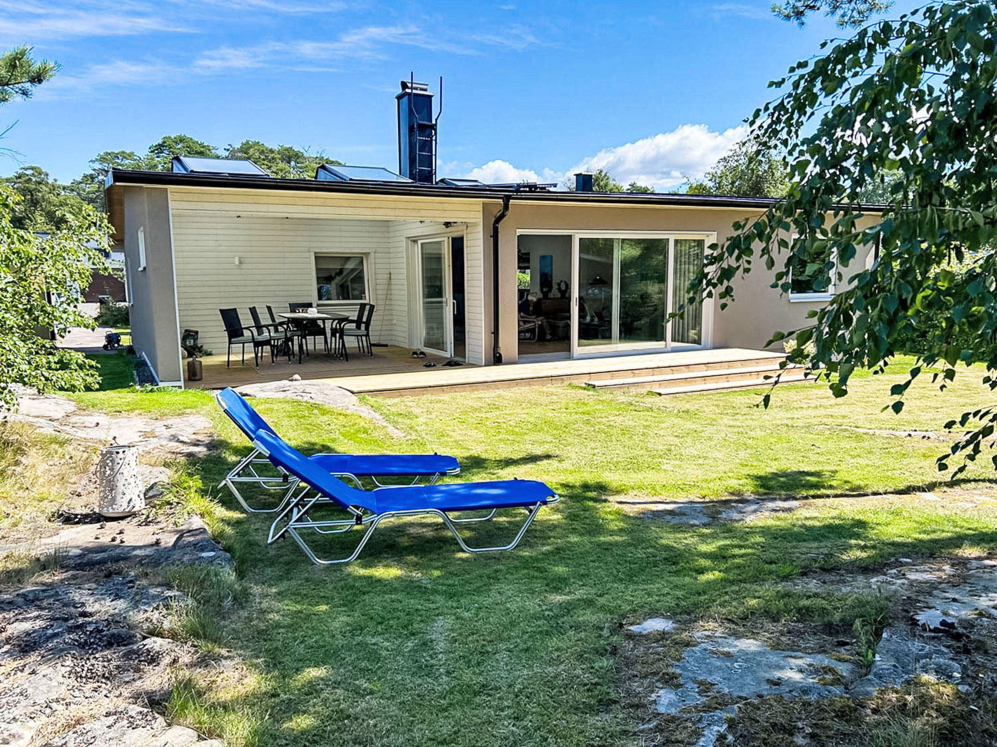 Modernes Haus in der Nähe von Strand und Golf in