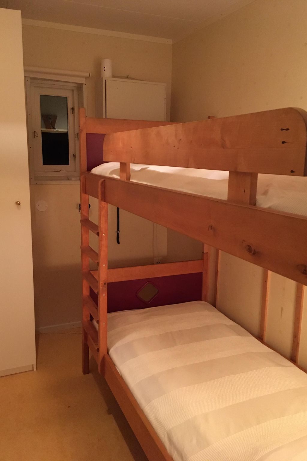 Haus mit toller Aussicht an einem schönen See-Inside