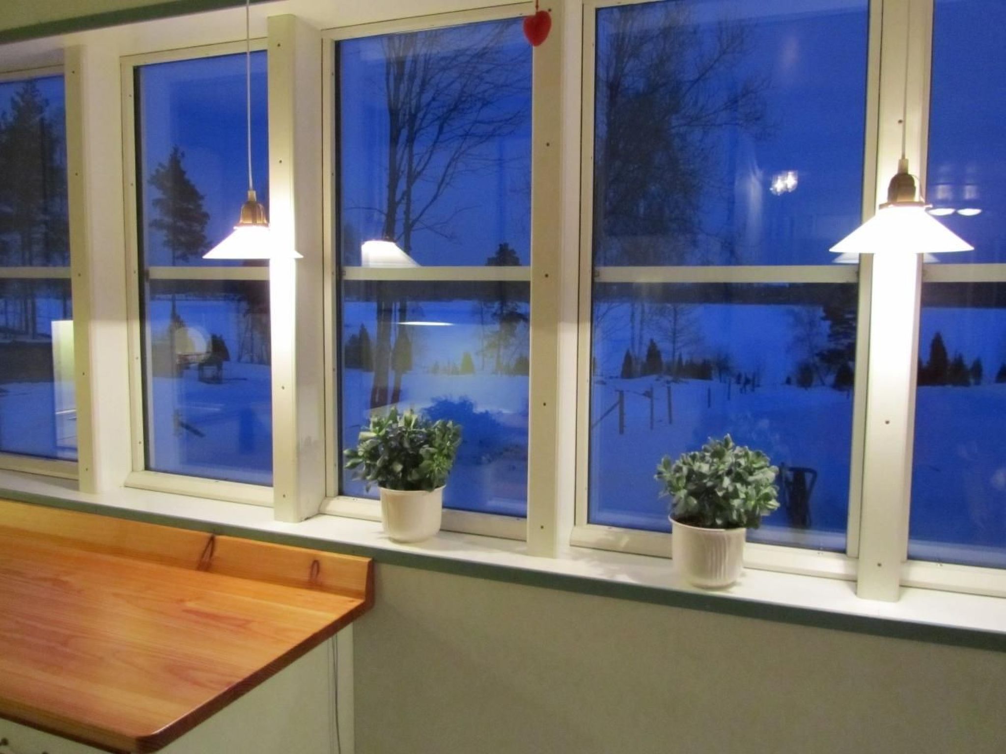 Haus mit toller Aussicht an einem schönen See-Inside