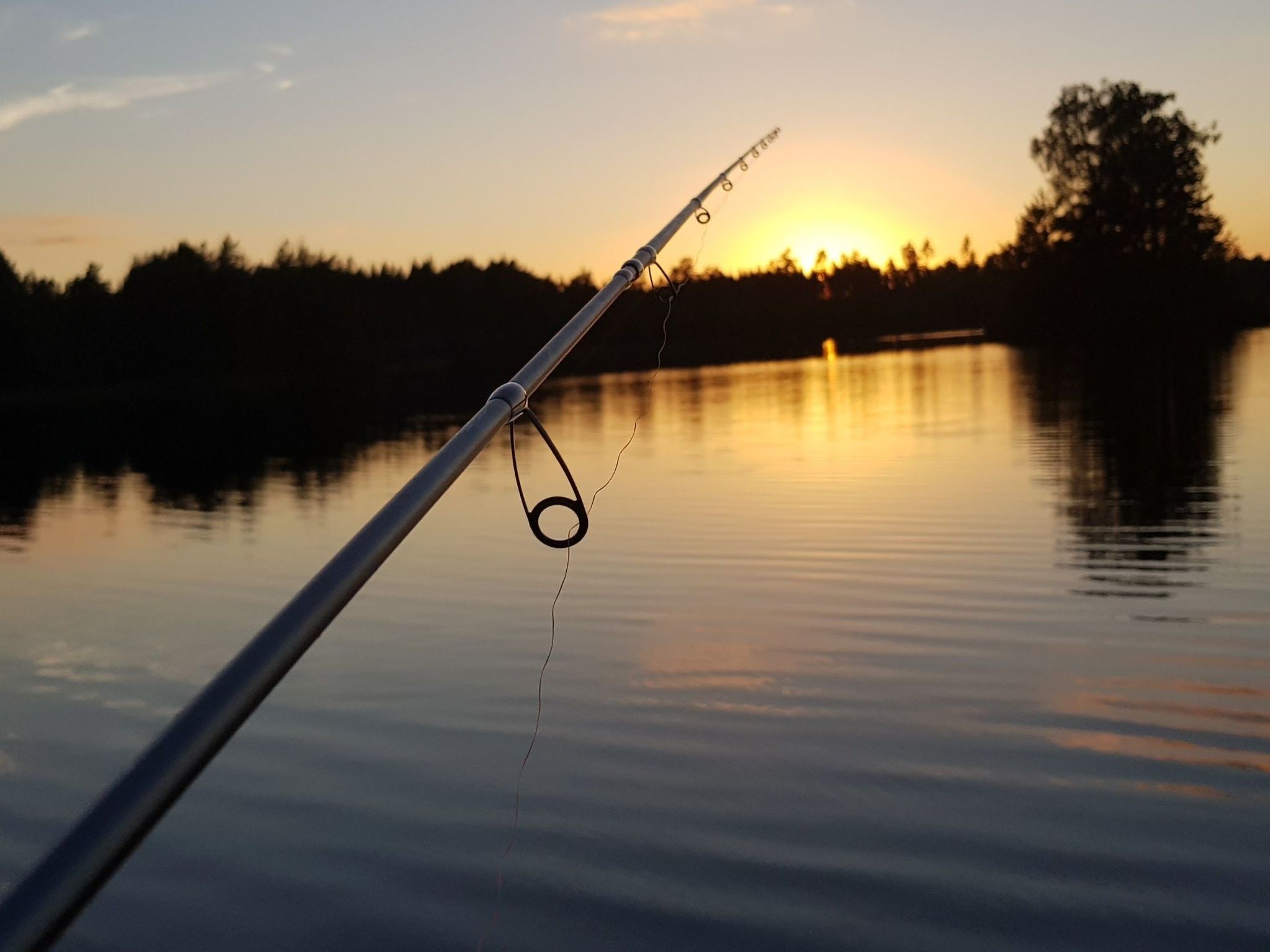 Mit Garten und Holzterrasse am See-Binnen