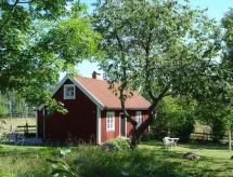 Historisch Zweeds huis aan het meer in Småland voor 5 personen - thumbnail 1