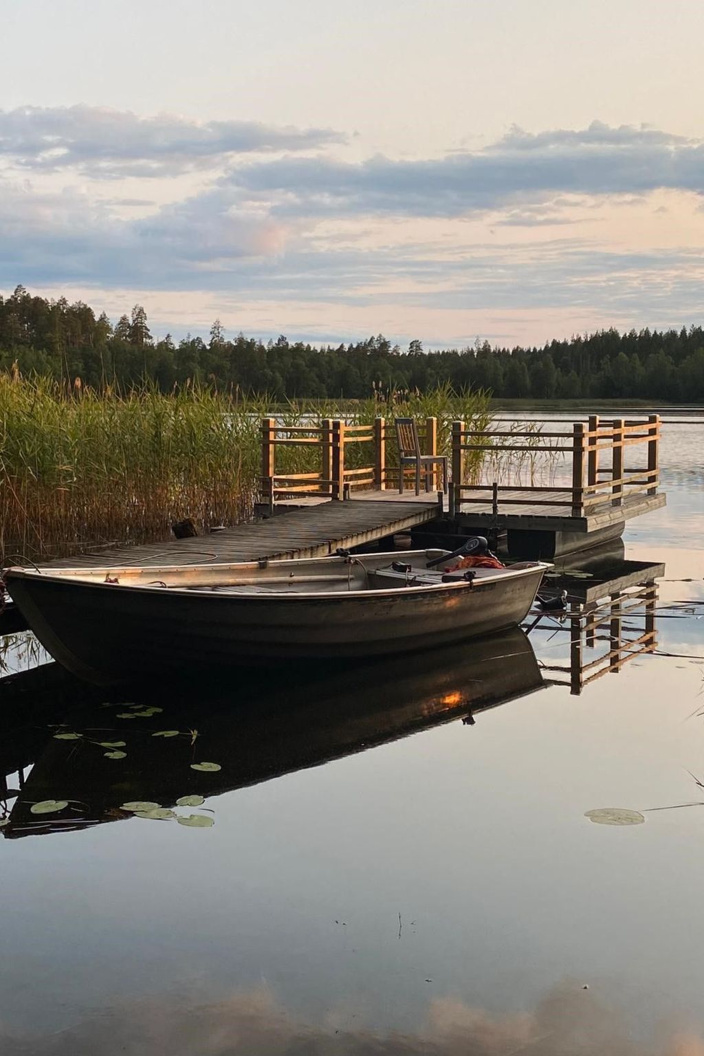 Charmantes Holzferienhaus mit Sauna-Drinnen