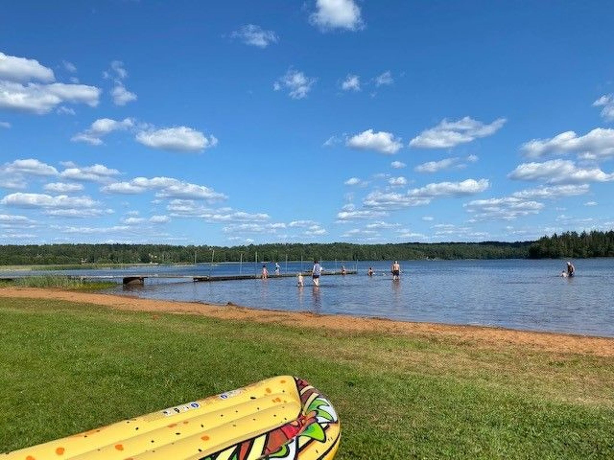 Charmantes Holzferienhaus mit Sauna-Drinnen